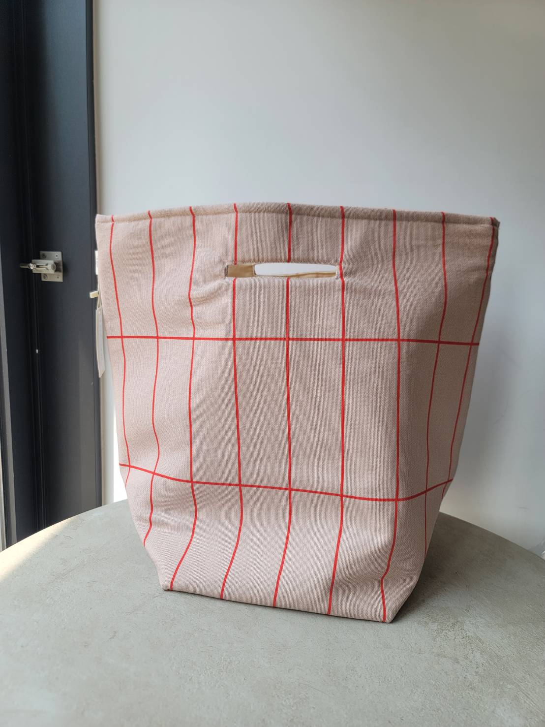 Nobodinoz - 厚挺棉大型收納籃 - pink red grid
