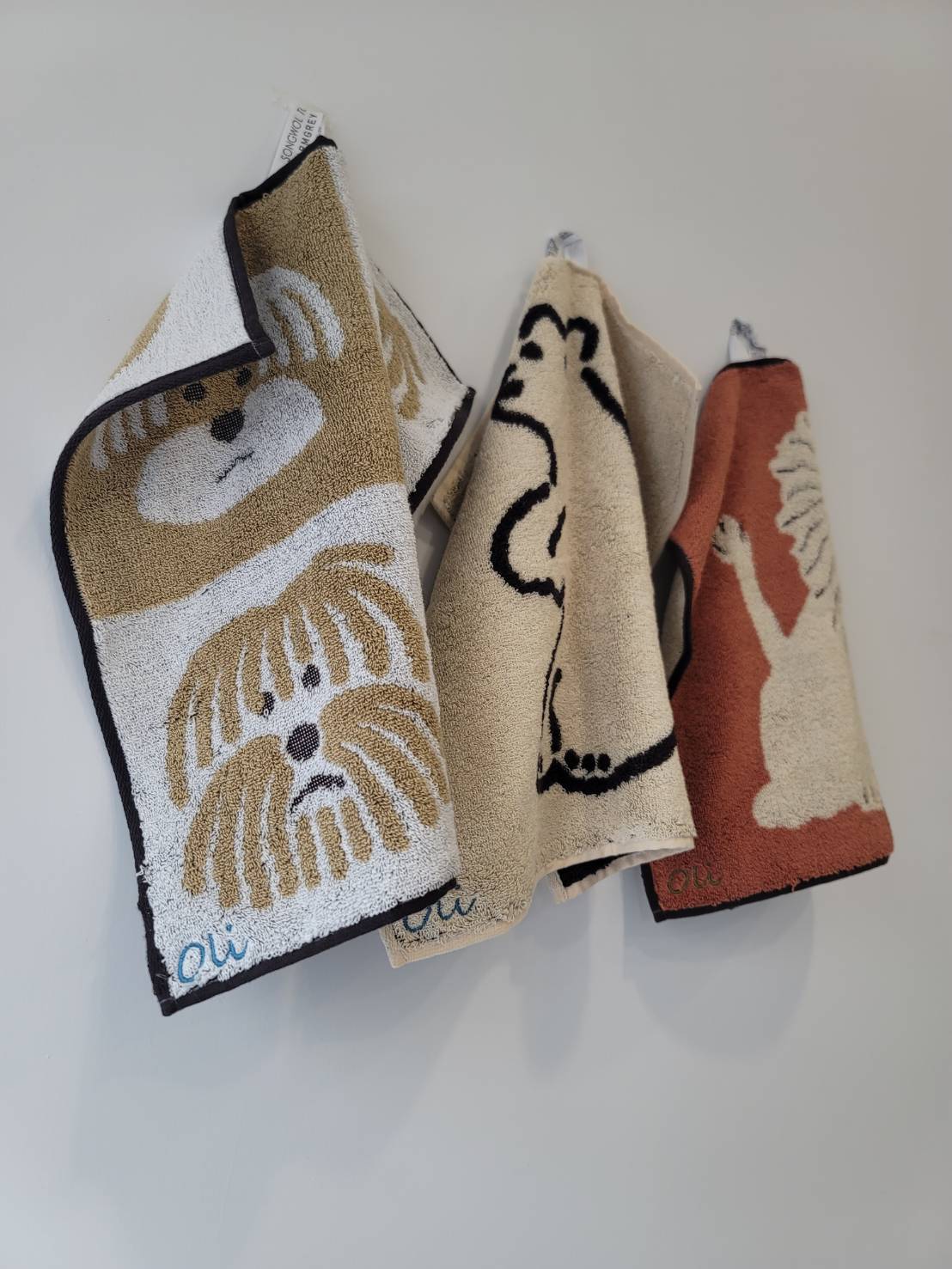WARMGREY TAIL - 純棉毛巾 34x34 - DOG BEIGE