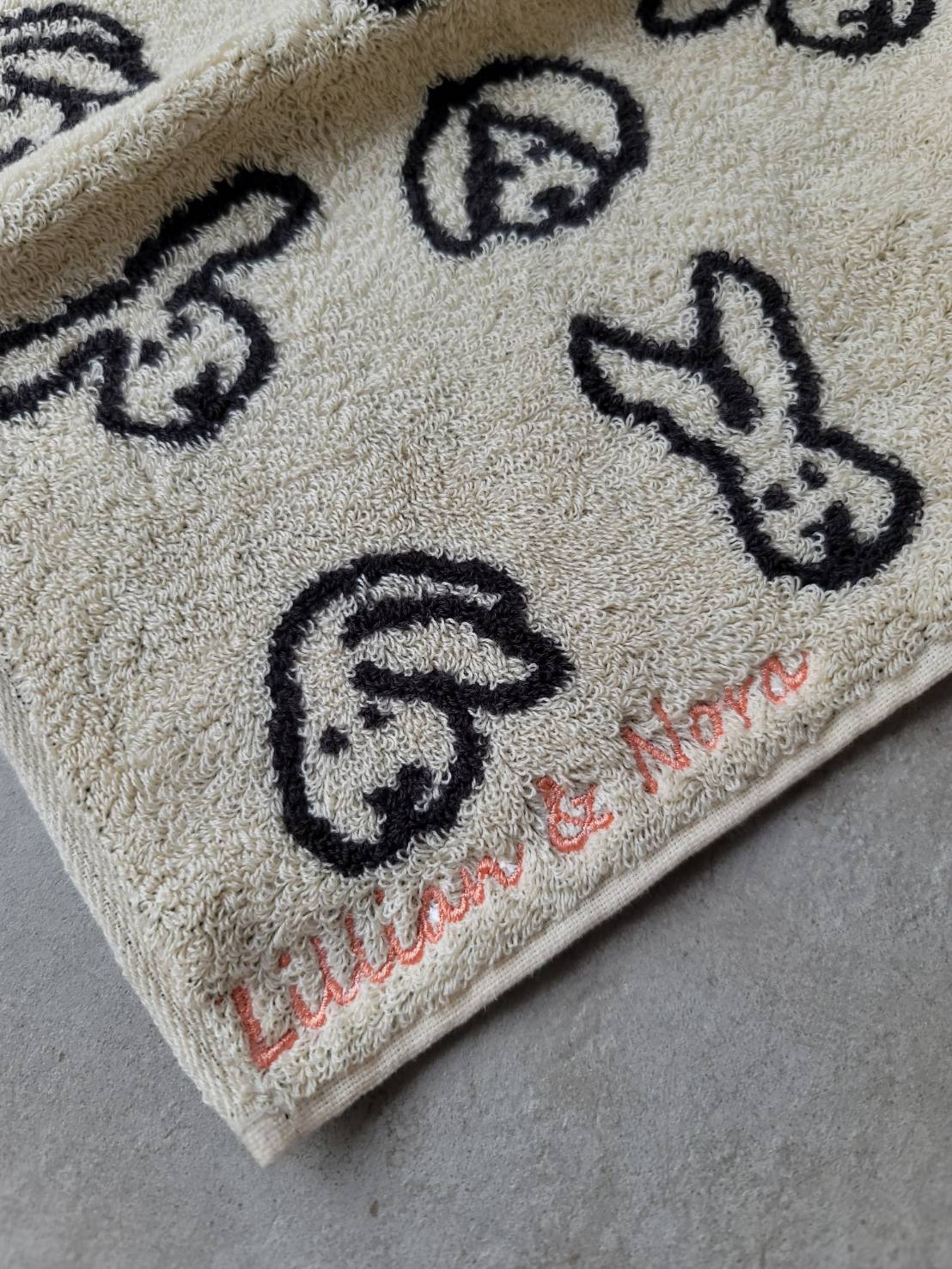 WARMGREY TAIL - 純棉毛巾 34x34 - BUNNY CREAM