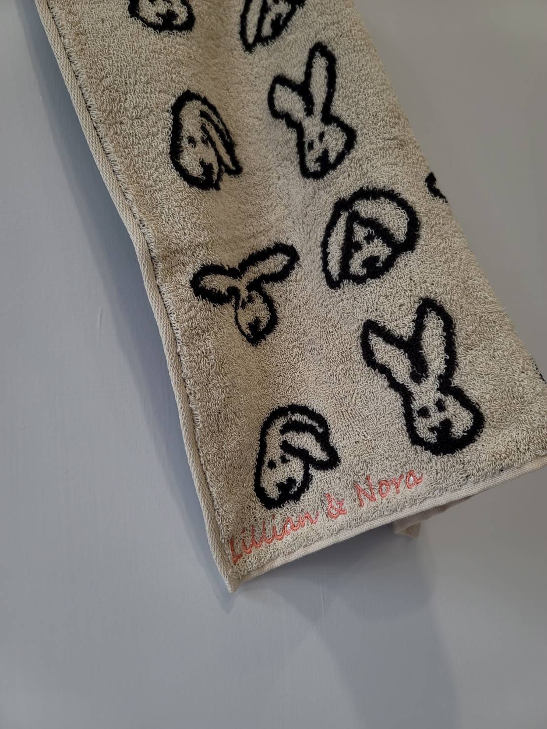 WARMGREY TAIL - 純棉毛巾 34x34 - BUNNY CREAM