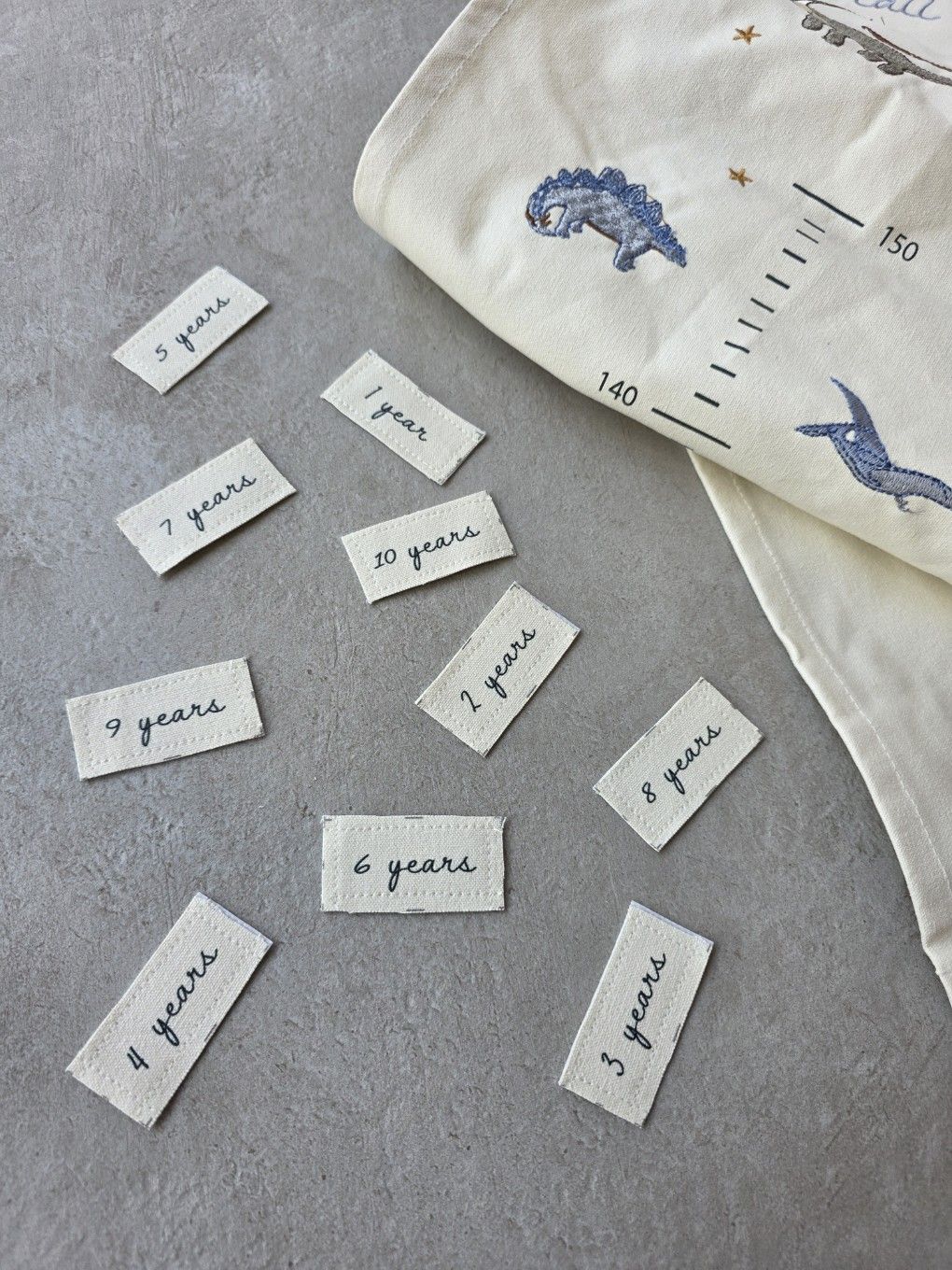 Konges Sløjd - 身高測量壁掛 - seedpearl dino