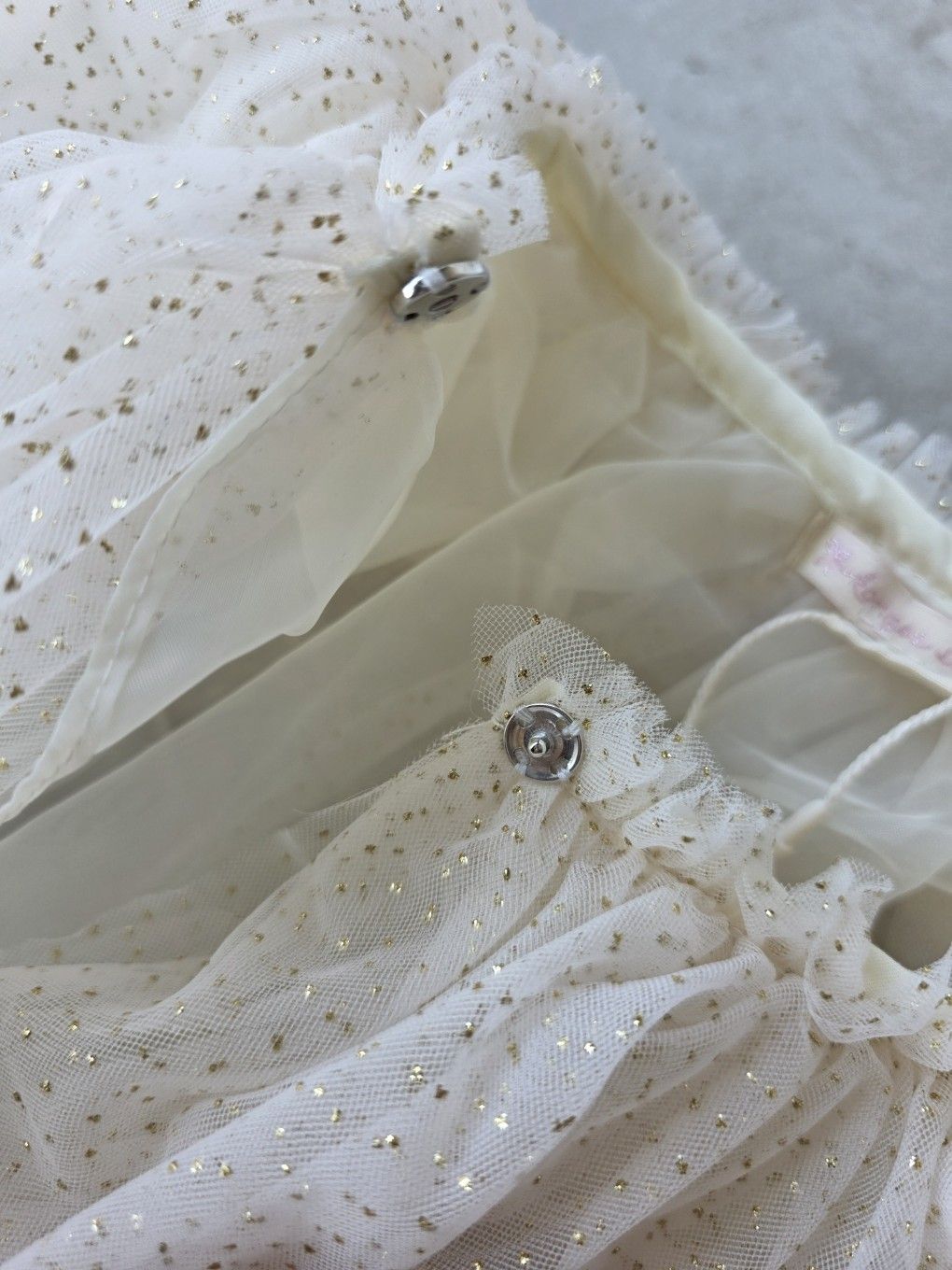 Konges Sløjd - 棉紗披風道具服裝 - buttercream