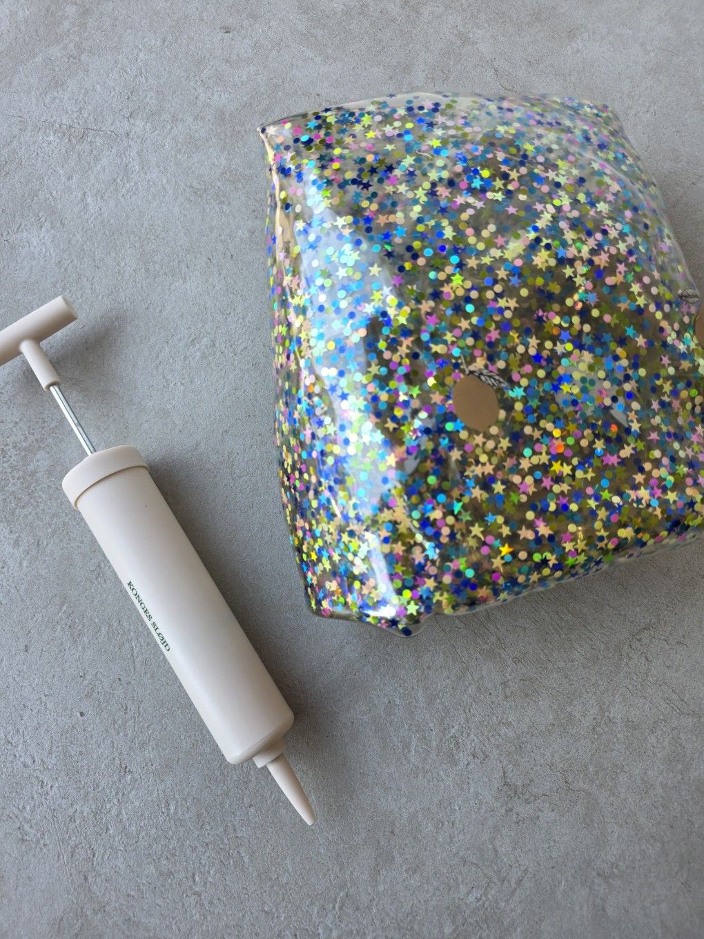 Konges Sløjd - 運動彈跳球 - cherry