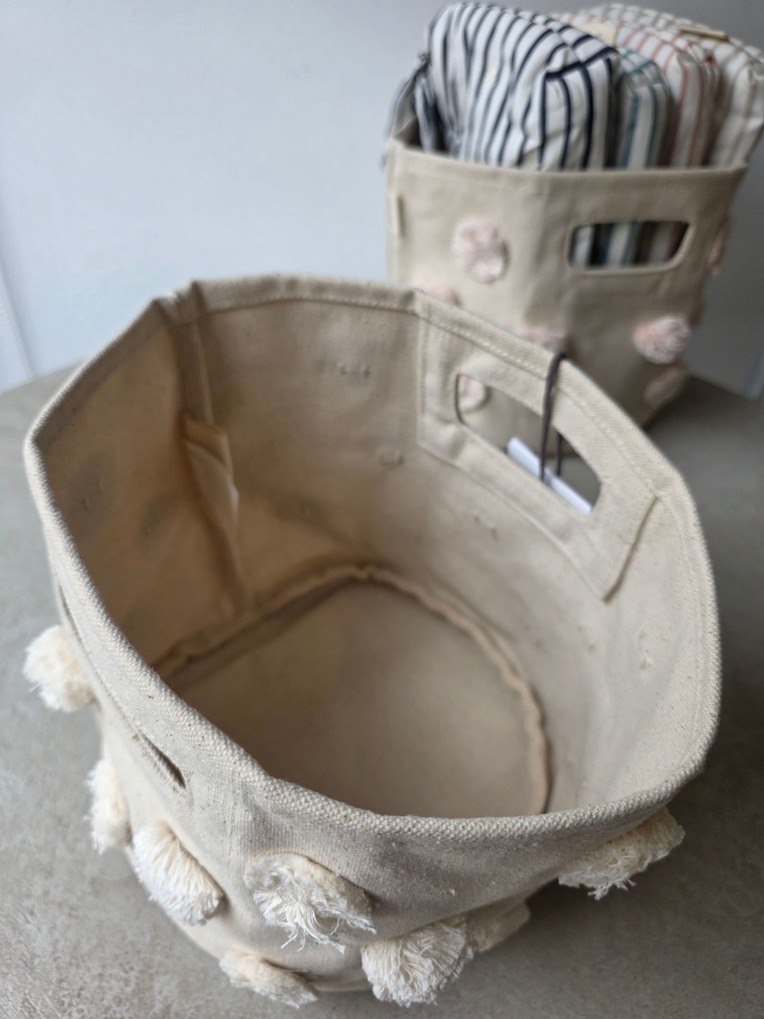 Pehr - 毛球帆布收納籃 - Natural