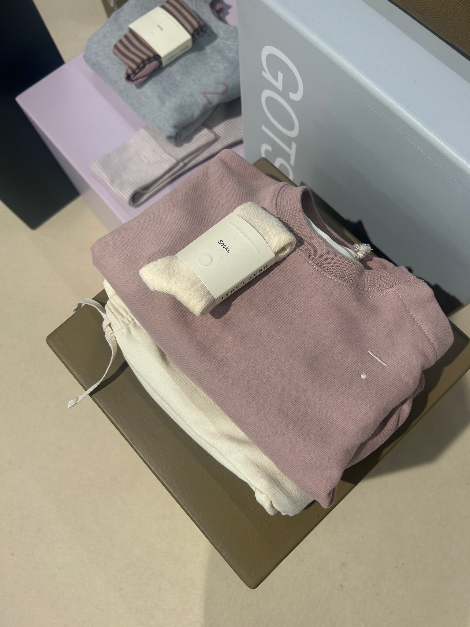 Gray Label - 寶寶大學T - Berry