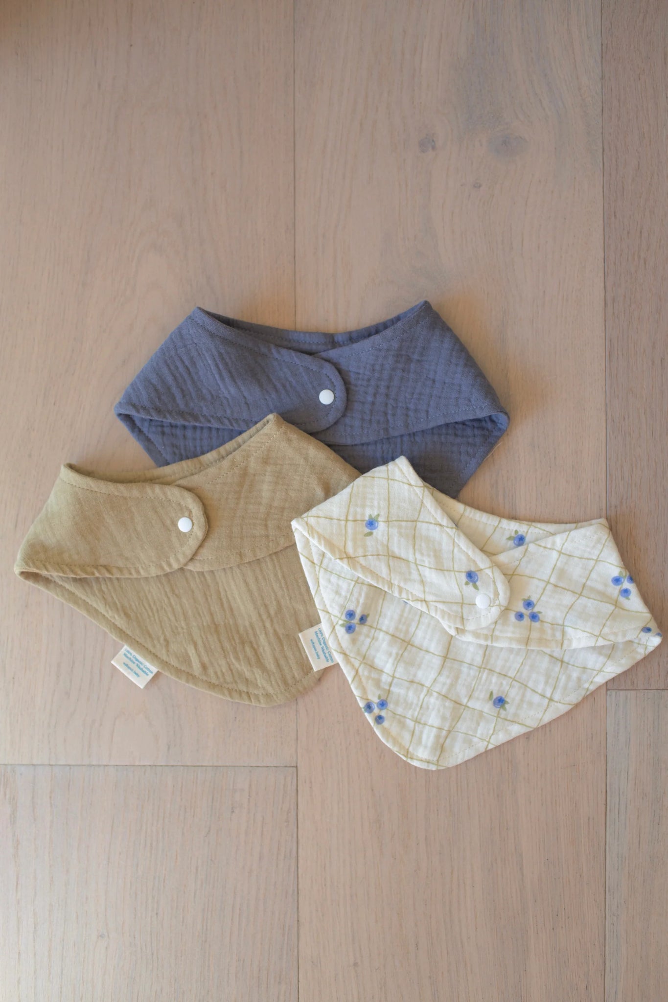 Soft Spot - 有機棉紗領巾口水巾3入組 - Blueberries