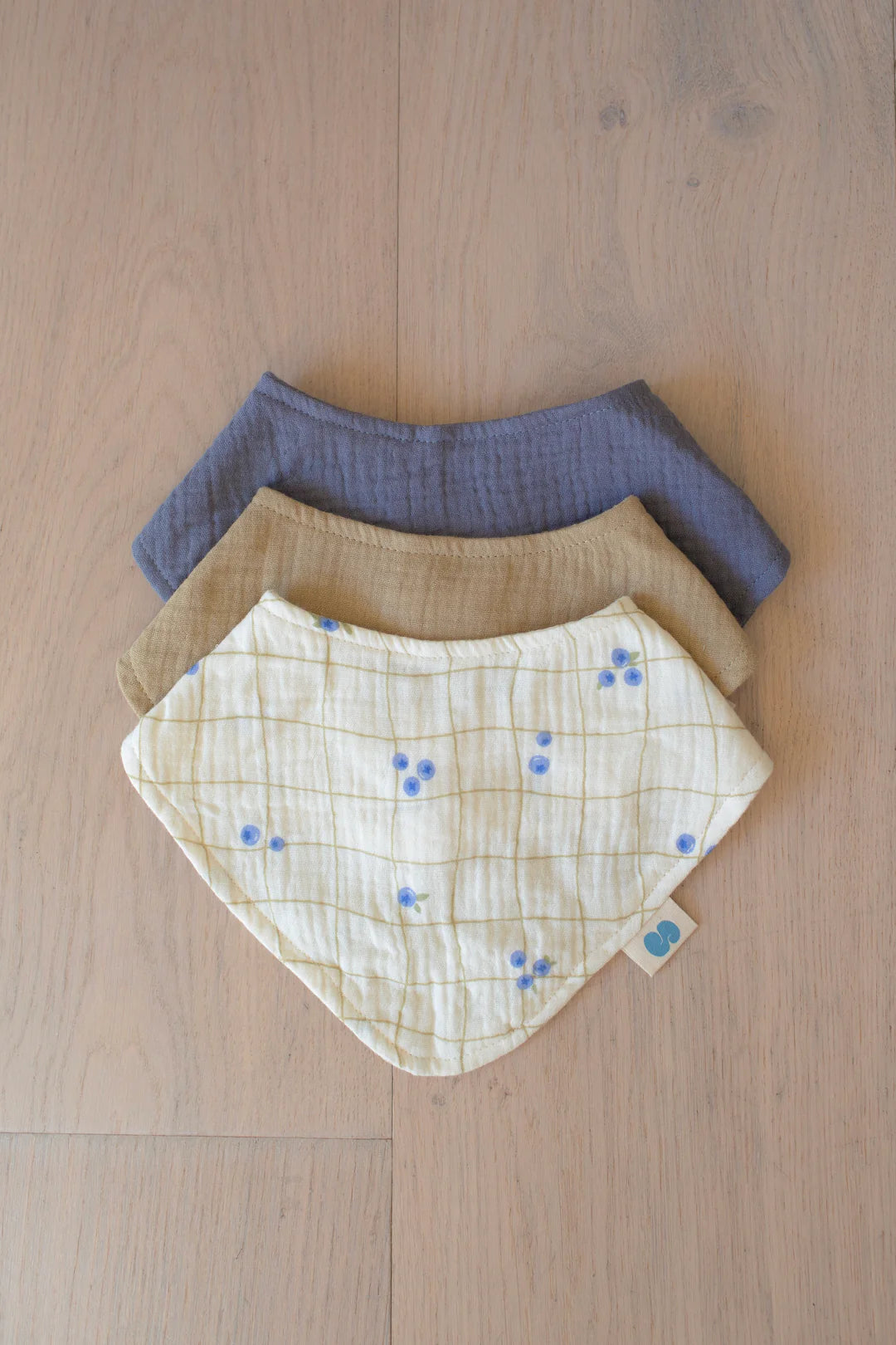 Soft Spot - 有機棉紗領巾口水巾3入組 - Blueberries