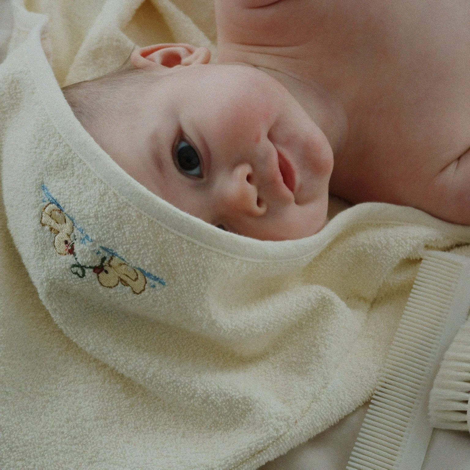 Konges Sløjd - 連帽浴巾 - antique white