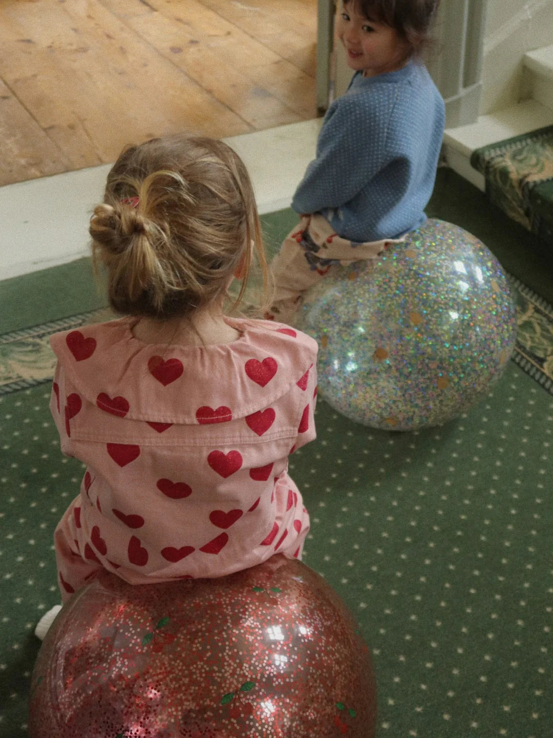 Konges Sløjd - 運動彈跳球 - cherry