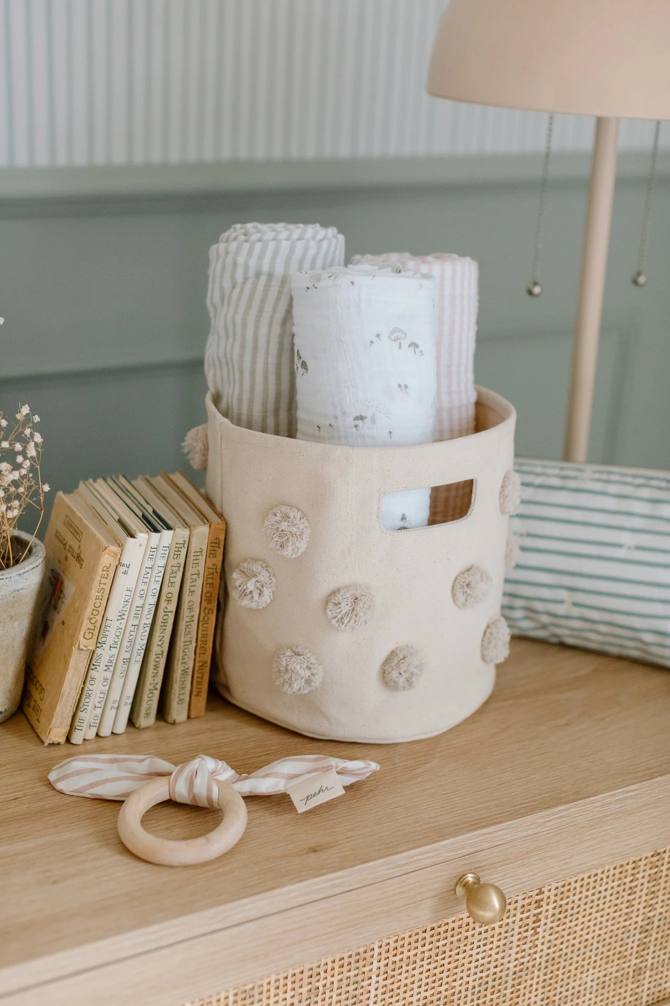 Pehr - 毛球帆布收納籃 - Grey