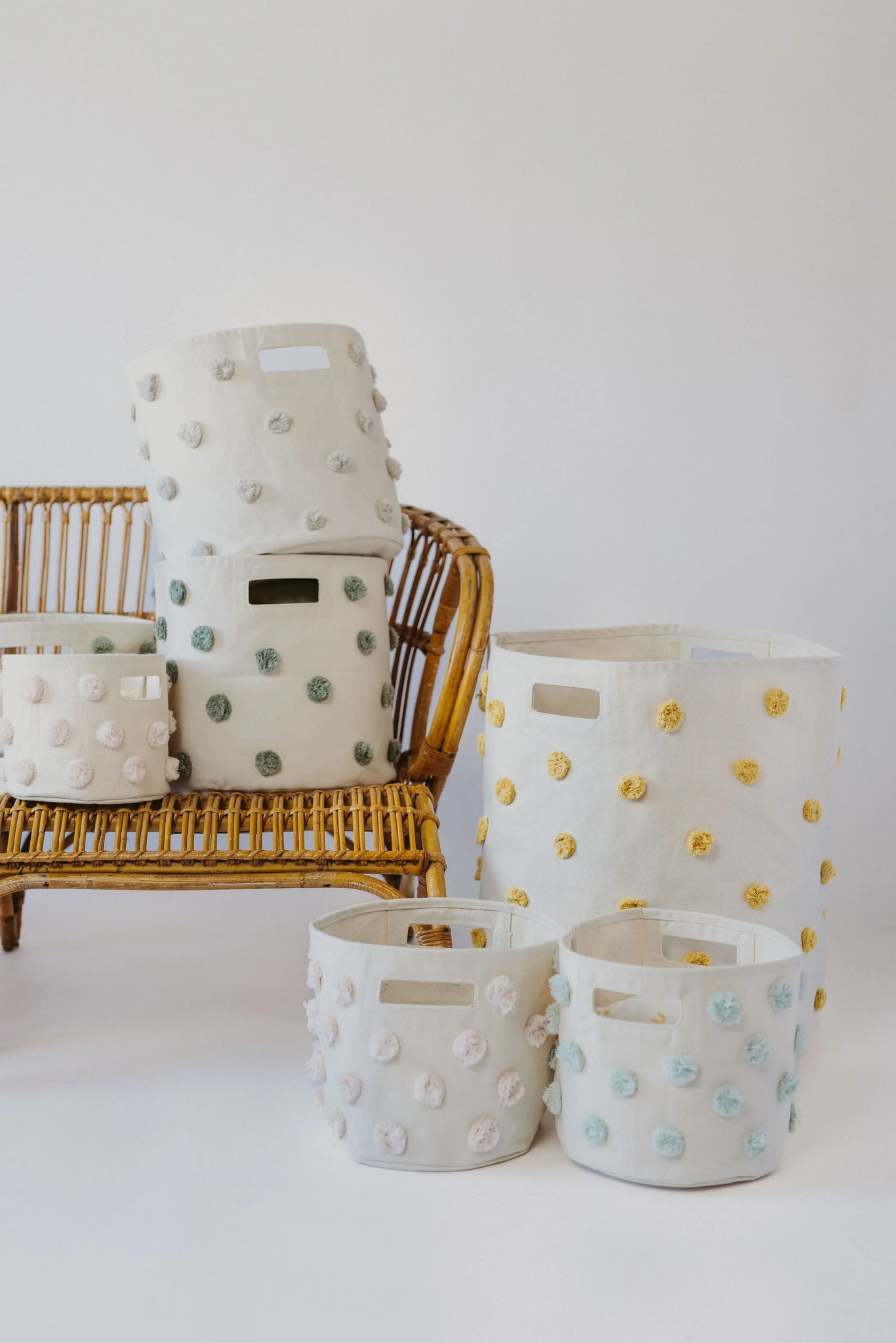 Pehr - 毛球帆布收納籃 - Blush