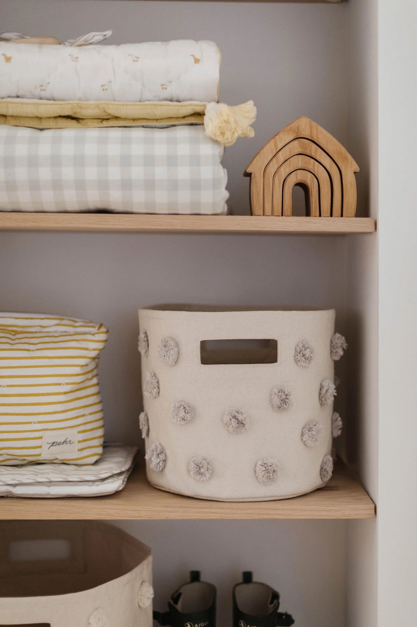 Pehr - 毛球帆布收納籃 - Grey