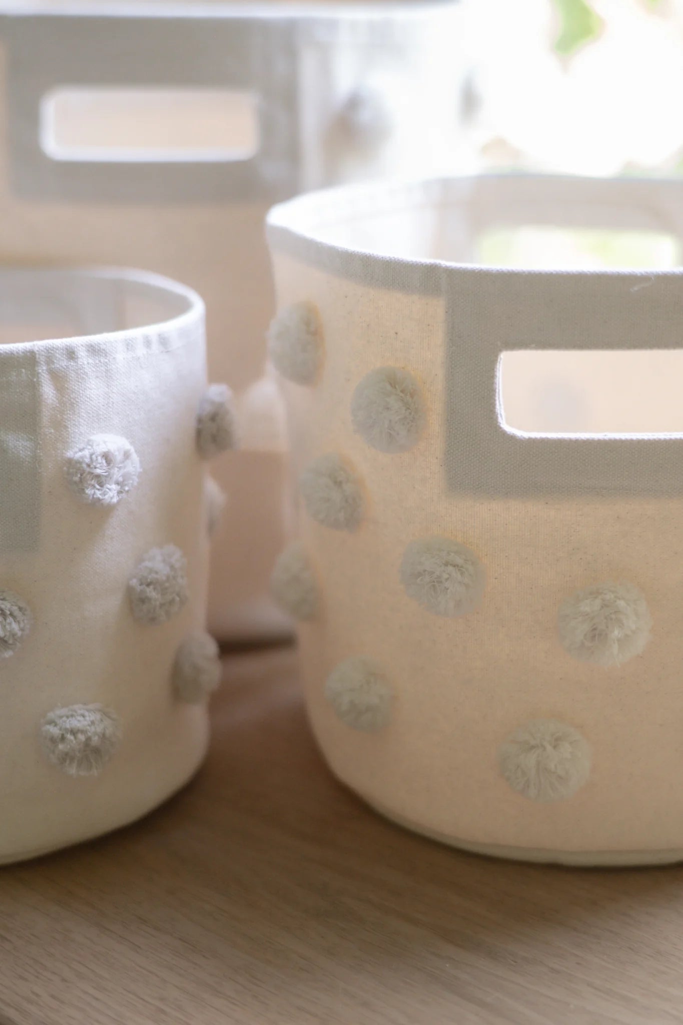 Pehr - 毛球帆布收納籃 - Natural